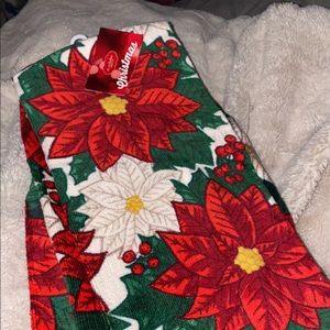 2 Christmas Hand Towels